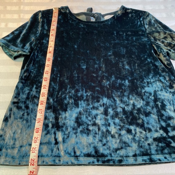 14th & Union Crushed Velvet Emerald Tee Sz Small Petite - Picture 2 of 11
